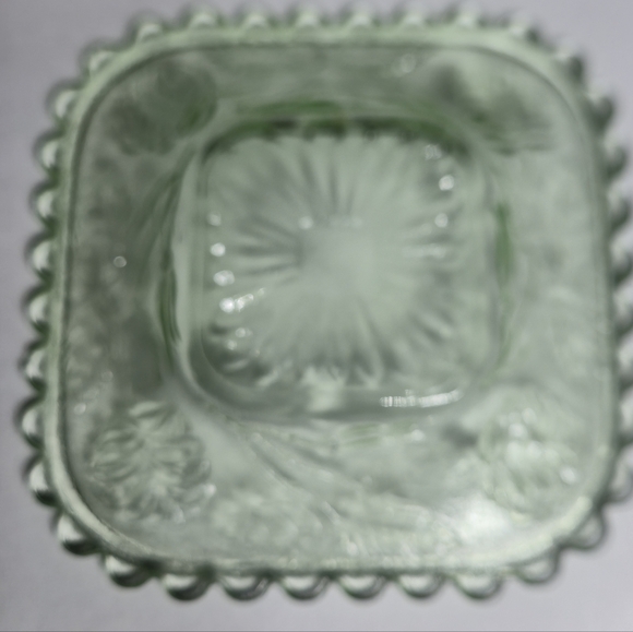Vintage Crown Crystal Green Depression Glass Rose Dish Square - Picture 3 of 9